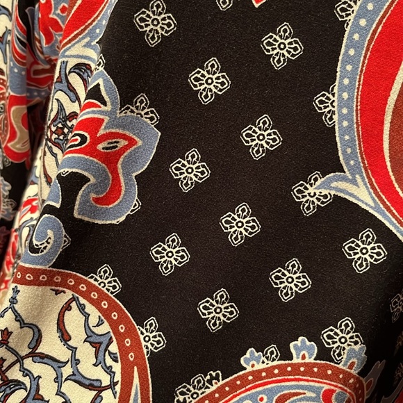 BNWOT Ruby Rd. Multicolor paisley top. - Picture 5 of 12